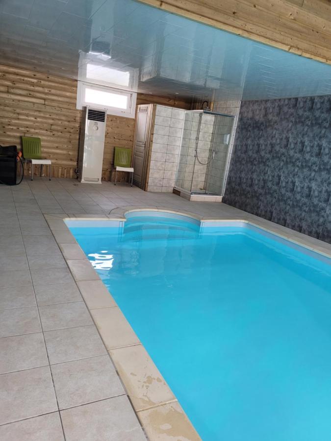 Au Relais Du Canal A Grand Gabarit Nesle Zewnętrze zdjęcie