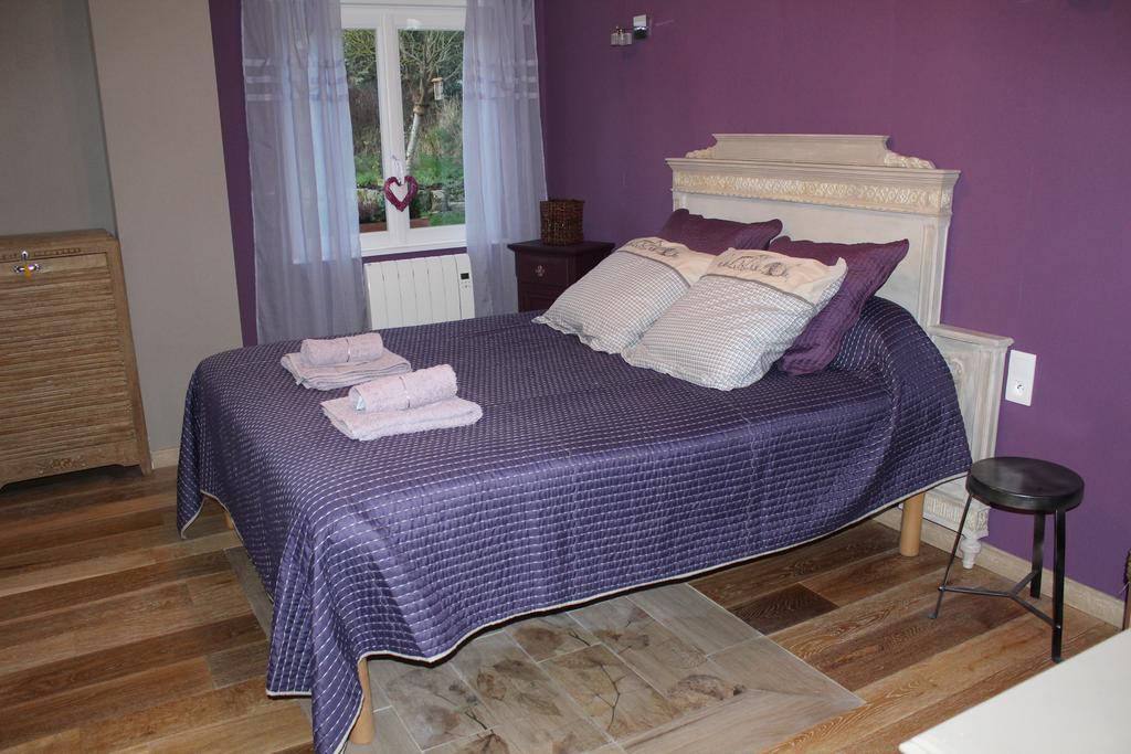 Au Relais Du Canal A Grand Gabarit Nesle Zewnętrze zdjęcie